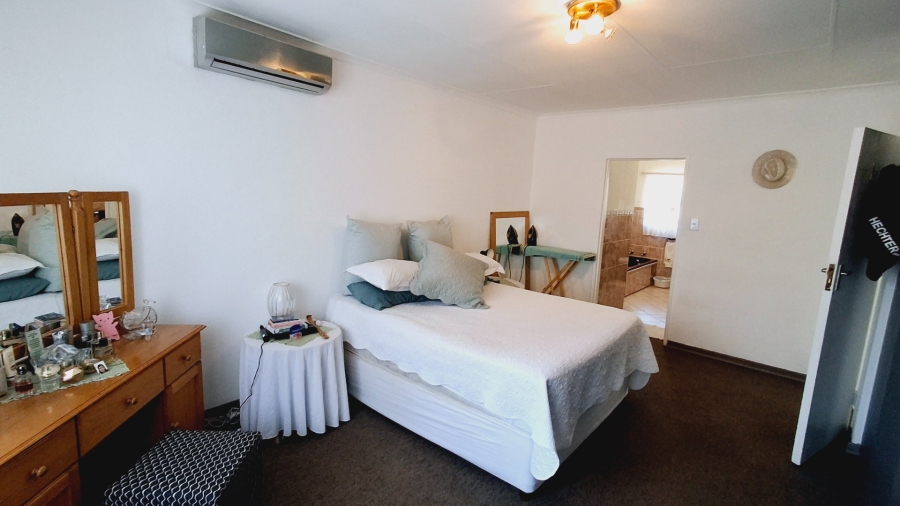 4 Bedroom Property for Sale in Roodia Free State